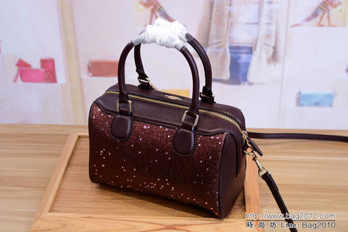 COACH蔻馳 57495 拼色波士頓枕頭包 手提斜挎包  Chz1545